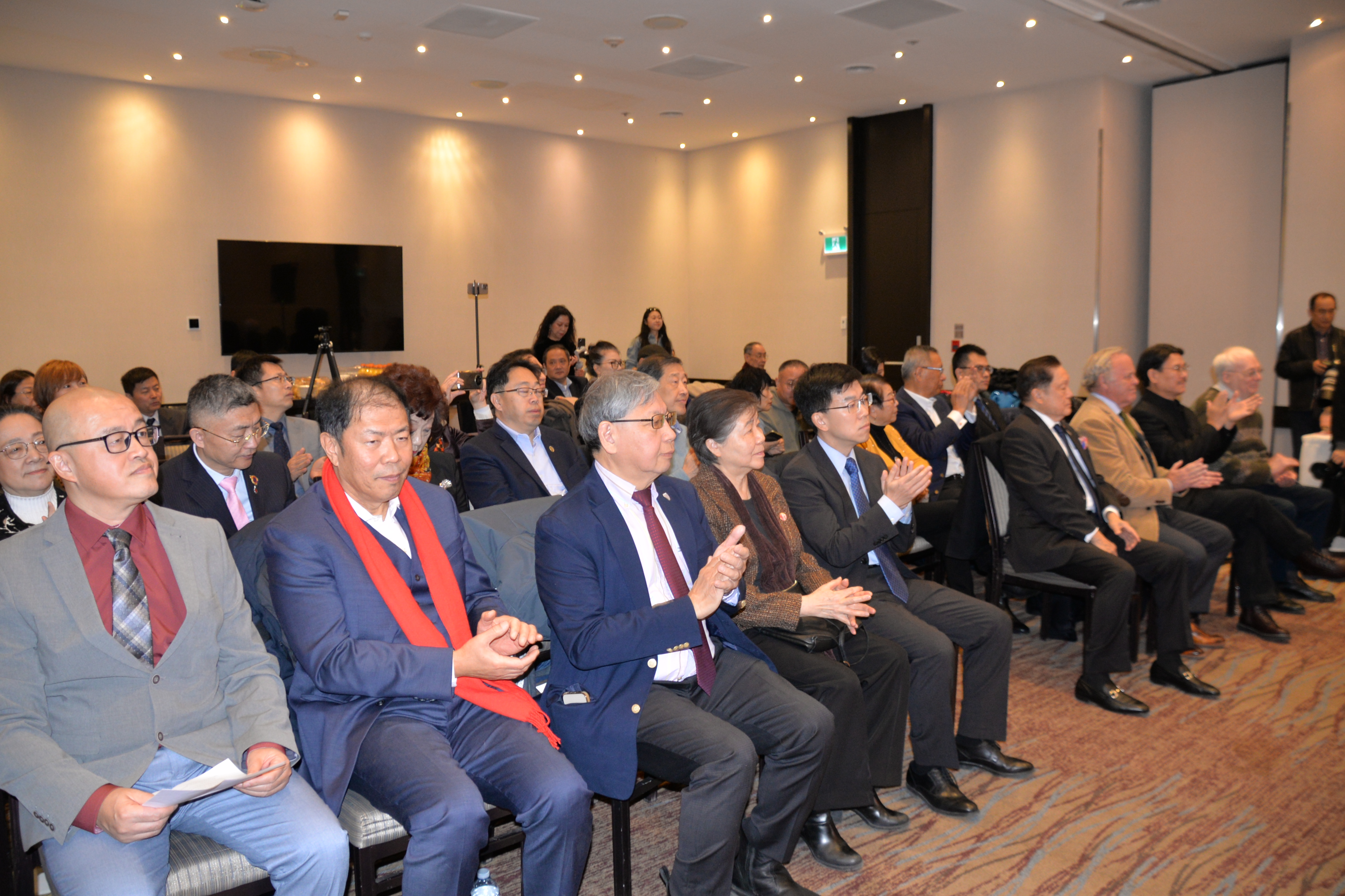 ��¼Ƭ������ļ���•����������������ǡ����ⲥ����ʽ��