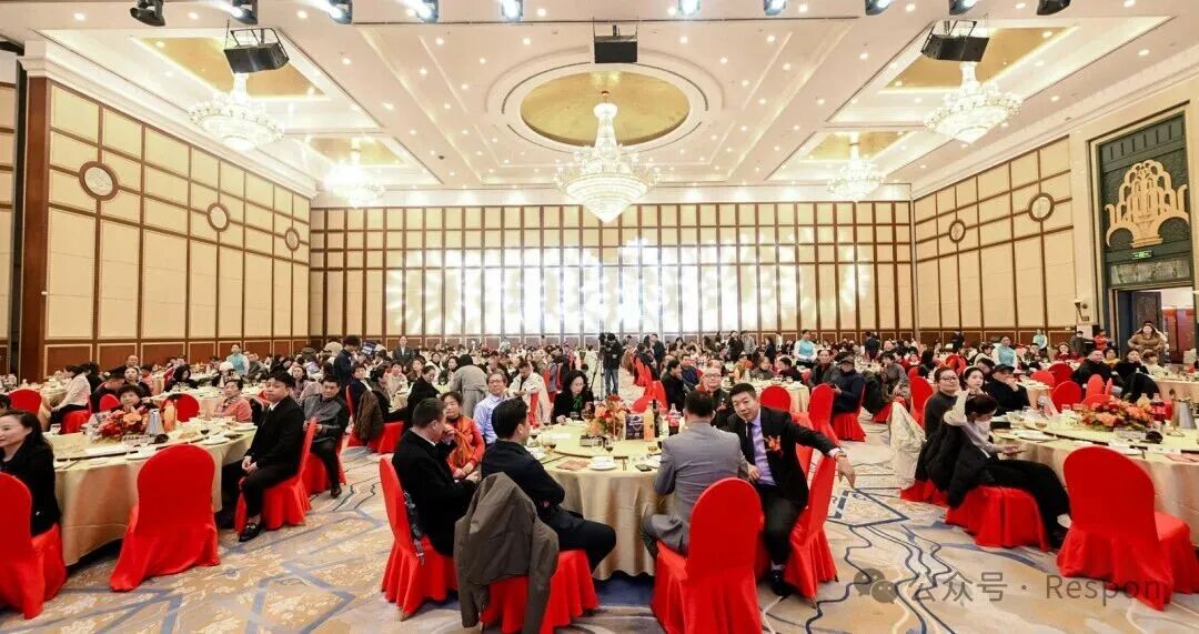 2026 ������Ӣ����������ʳ�ɳ�������ʢ��Բ������