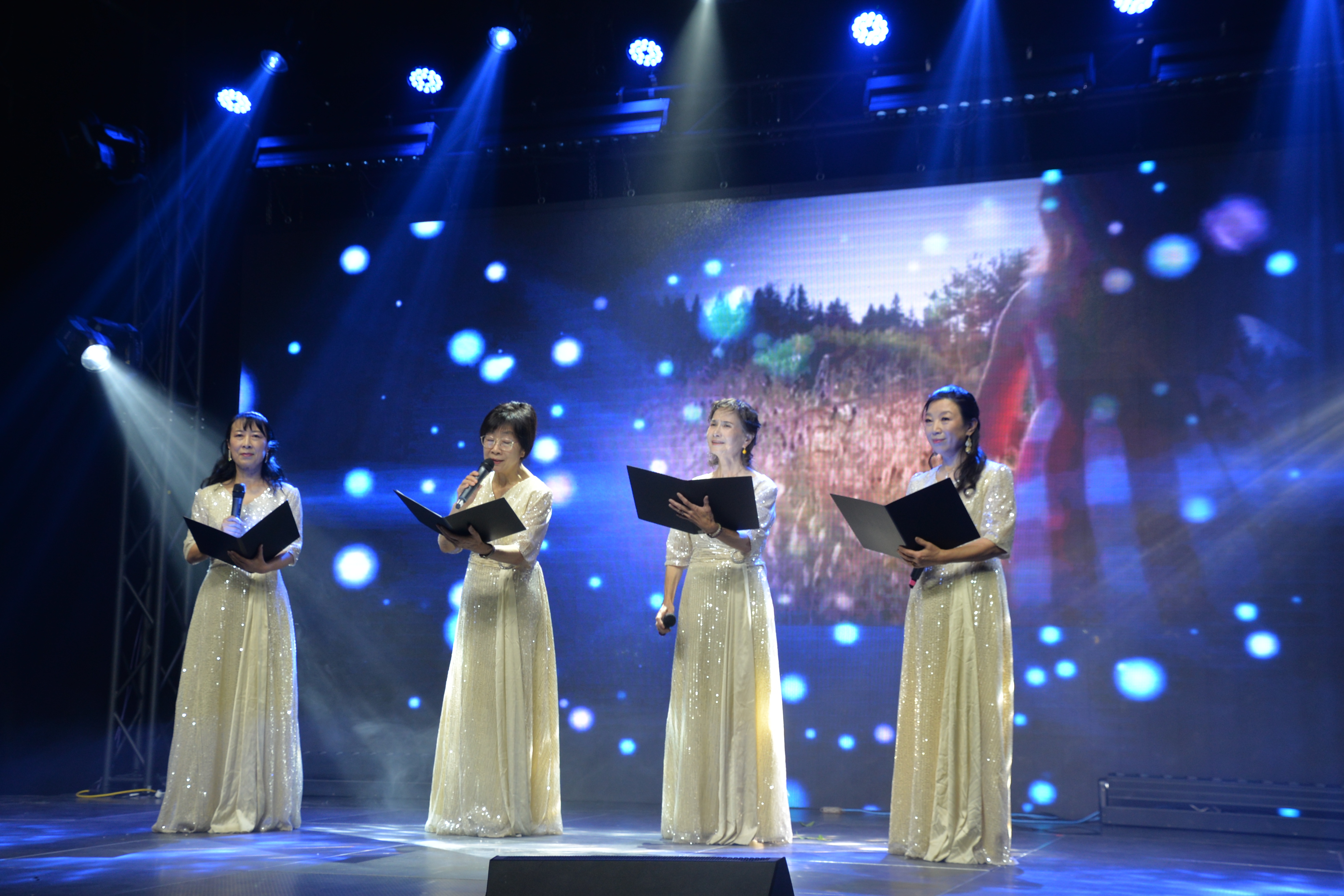 �����ǳ�����Ϊ����ҫ�����¶�����ҵ���̻�2026���깫������