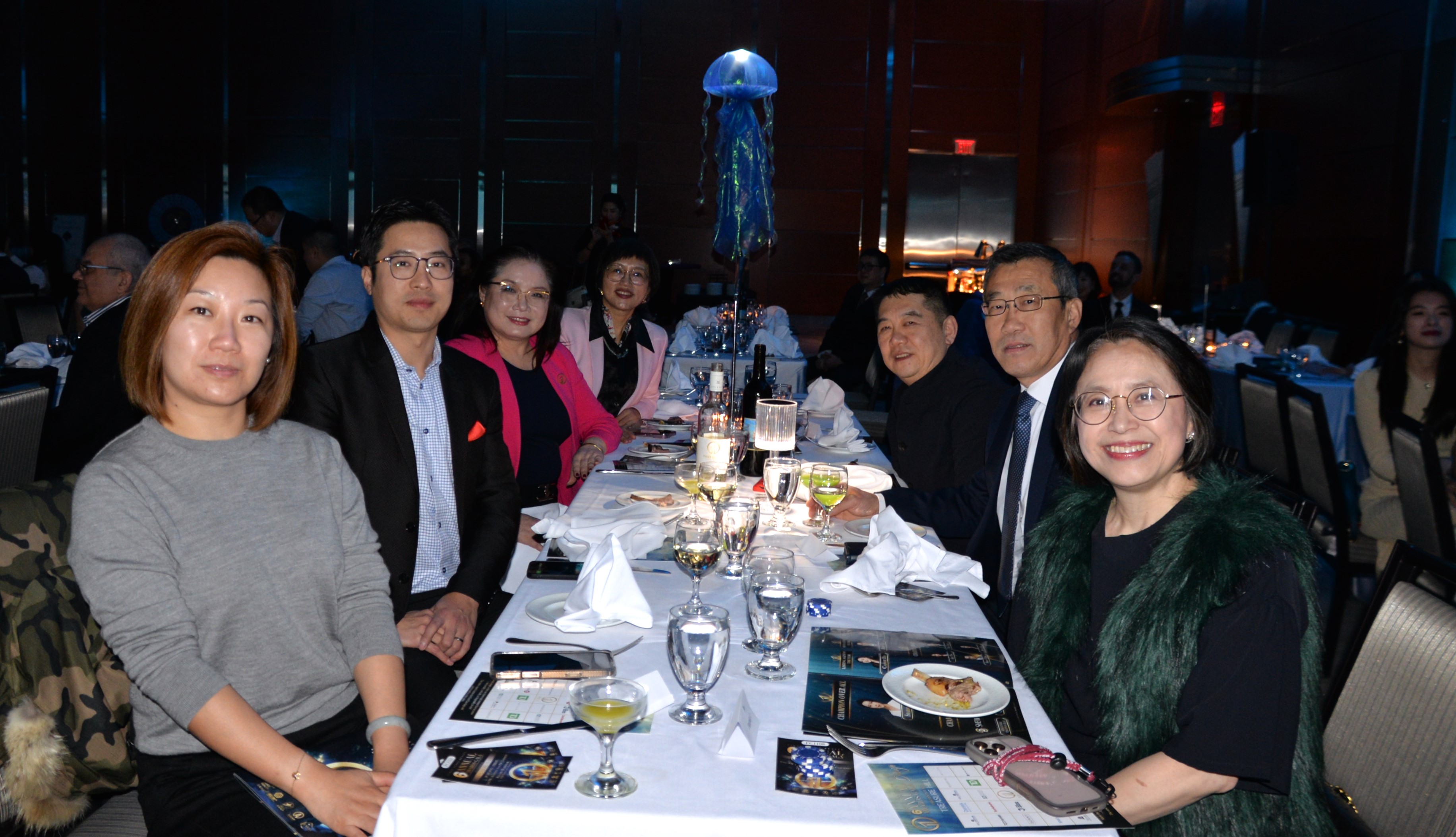 ���ɰٴ� ȺӢ���ס�����o���ŵ������������߰佱����¡�ؾ�