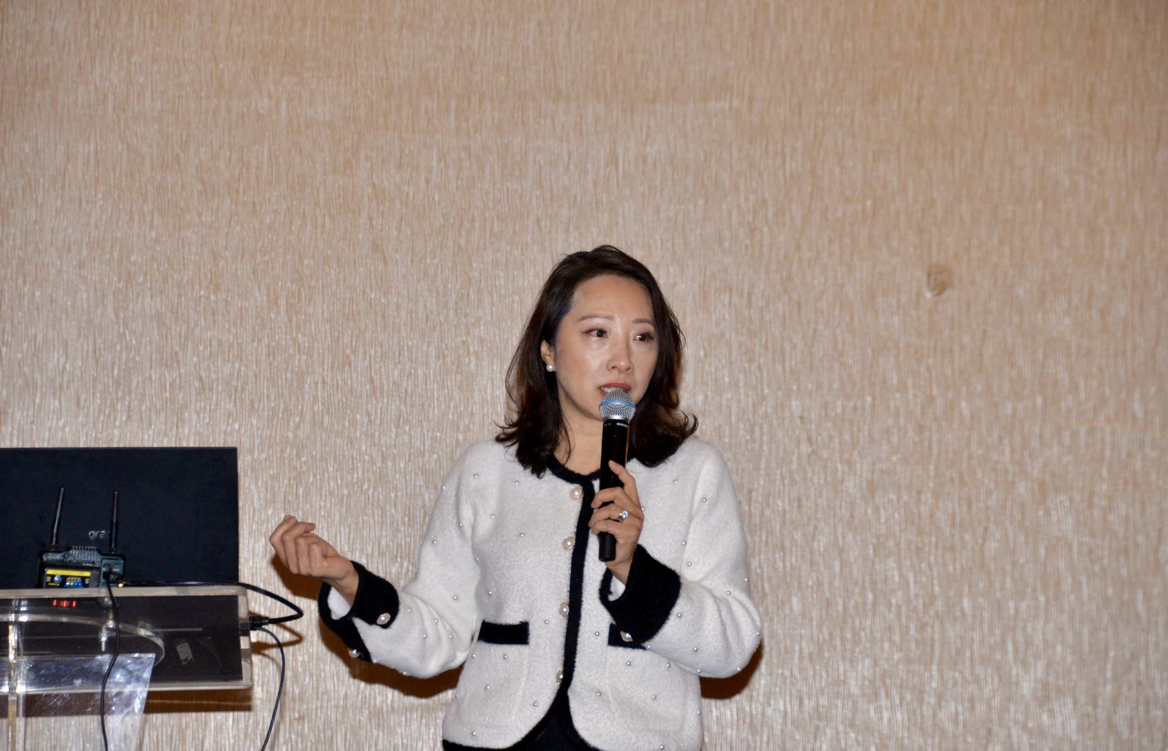 Ħʯ������CIBC�ɹ��ٰ����ֻṲ����סլ����ҵ��������ʱ��!