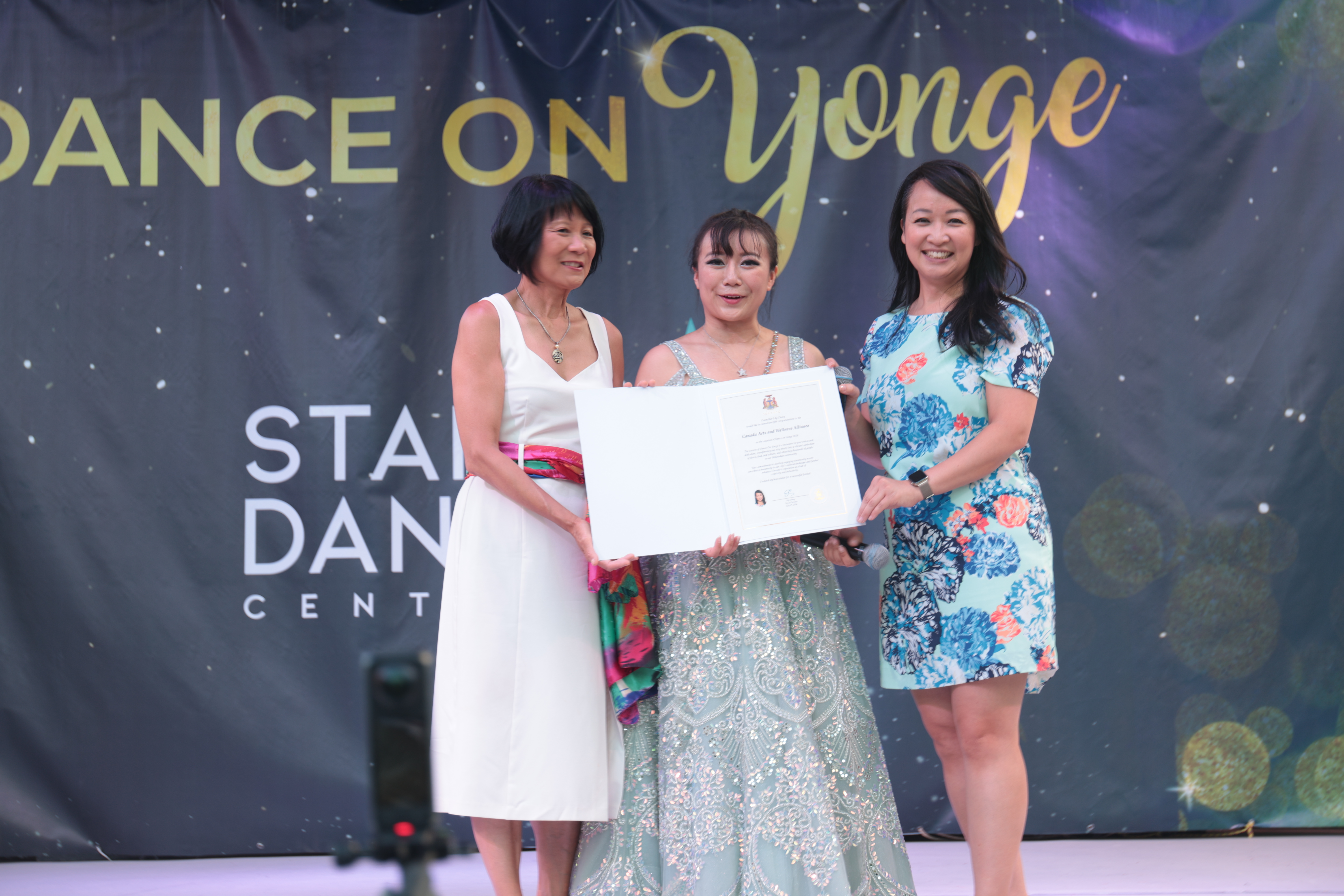 北约克夏日最大免费嘉年华来了!Dance on Yonge 2026强势回归