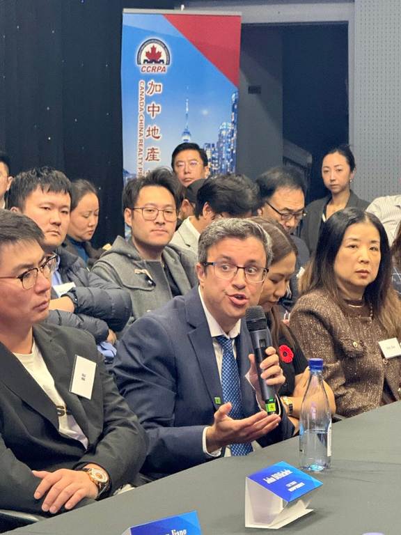 CCRPA成功举办地产领袖高峰会暨加拿大华人地产经纪与地产市场研