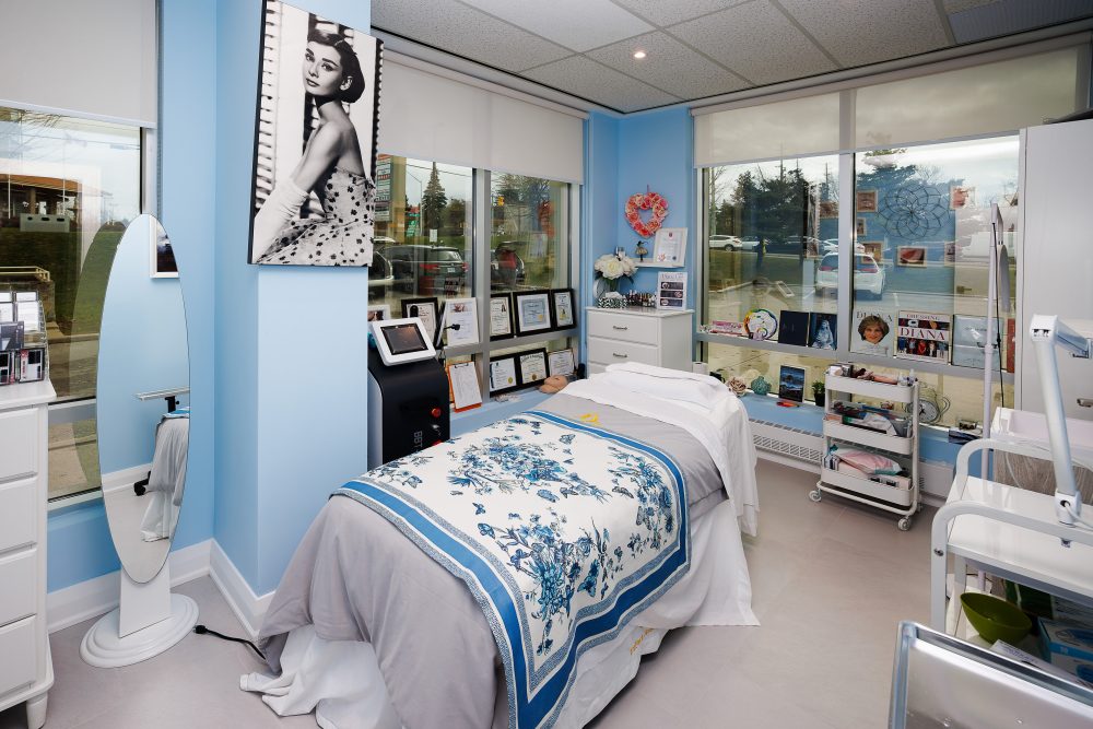 社区医疗服务四十载,开启品牌发展新篇章 ——爱群医疗中心盛大