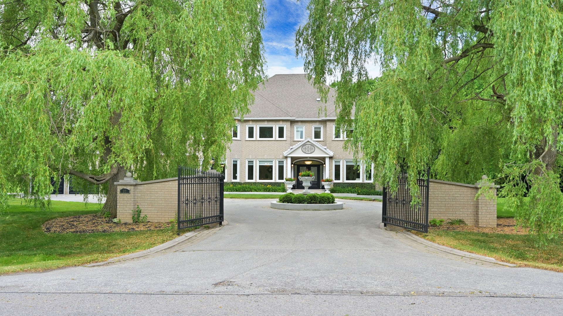7132-5PMլר첩ʿںլ37 OFFORD CRES. ٰʢչ
