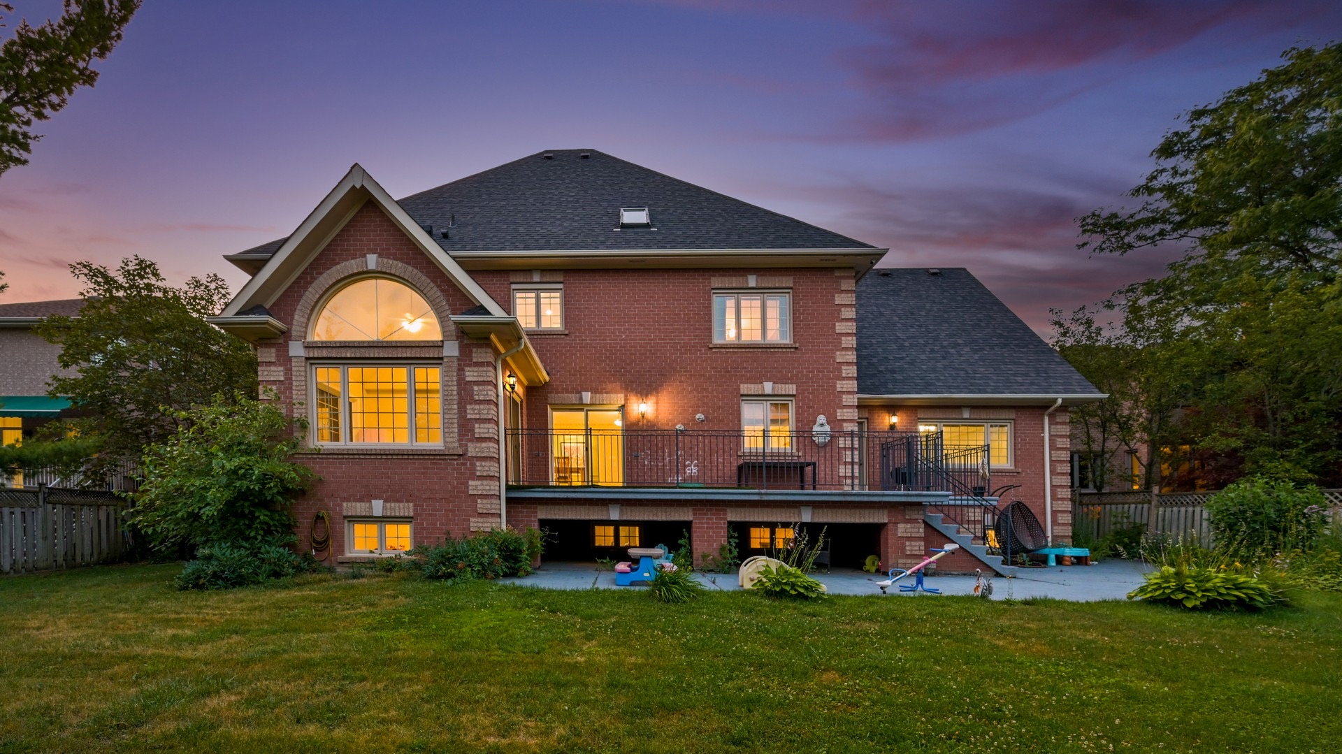 լר첩ʿ73133 Oatlands Cres.ׯ԰լӭӻԾ