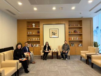 �����������ϻ�Я�ְ������վ��������г����й���ҵ��������