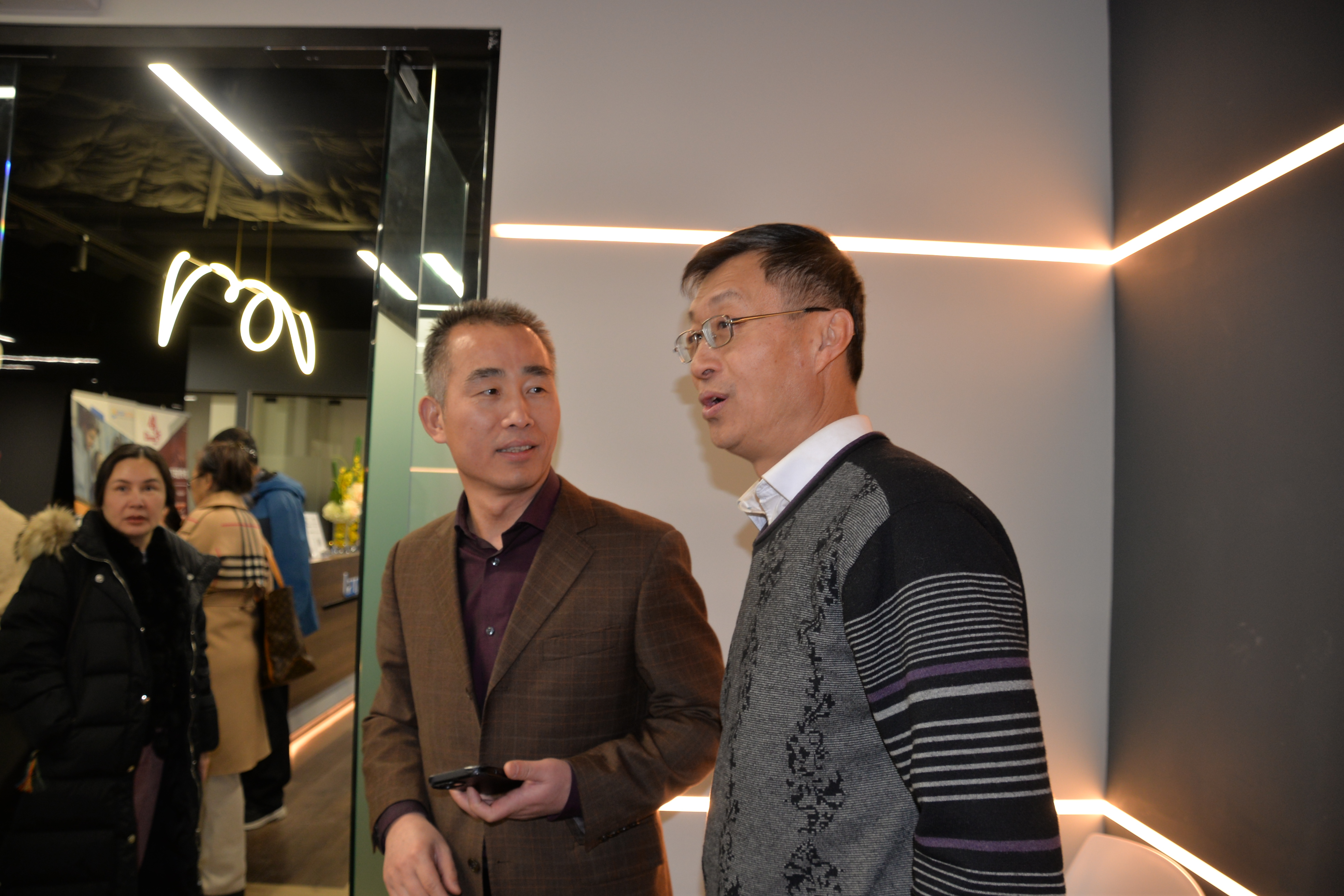 Aiplora Inc �ƶ����ܴ���������ؼ��ô���׶��г�