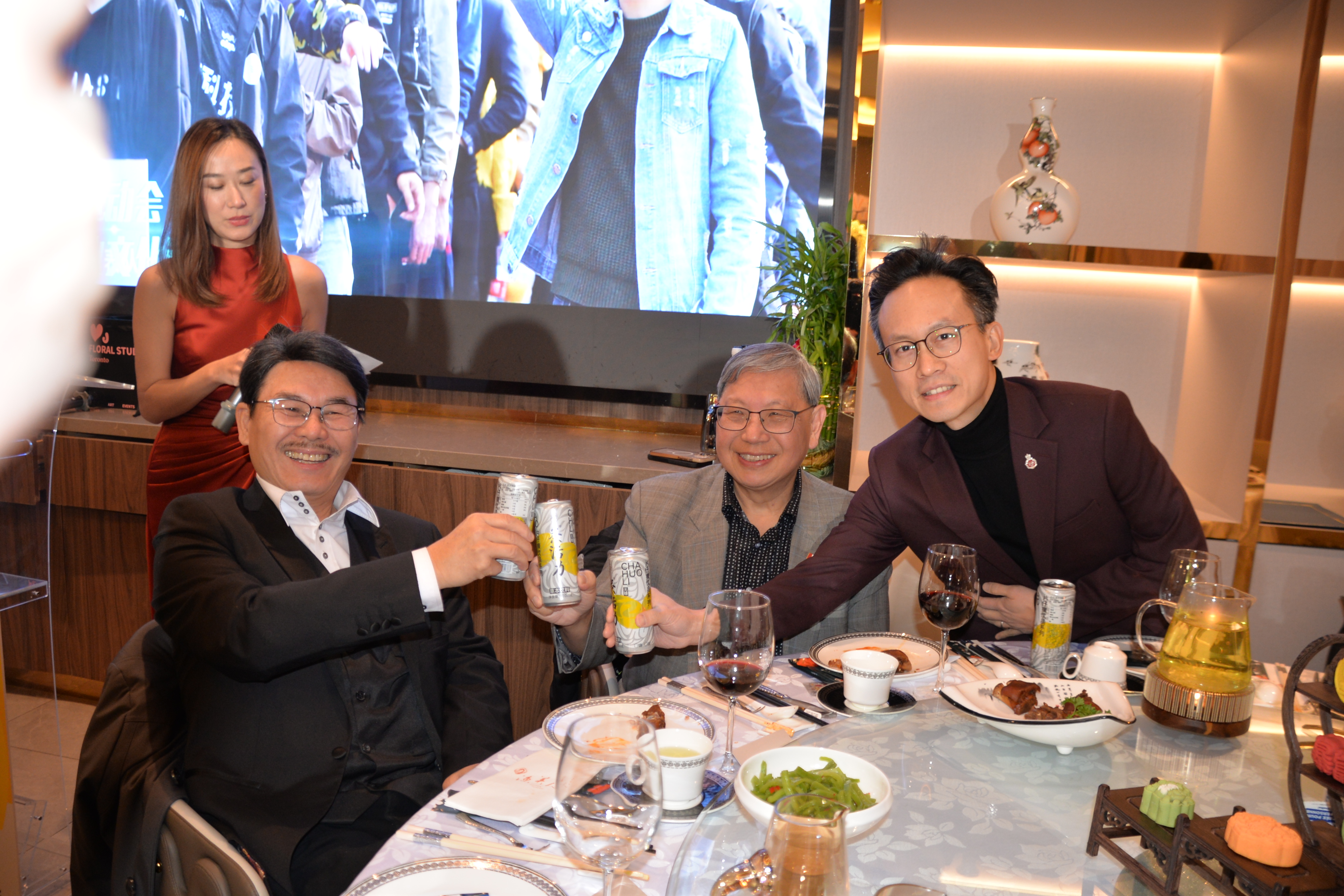 �л���ҩ��Ƭ��񥡿���ƽ�����Ʒ����Ƭ�����������ʽ��½����