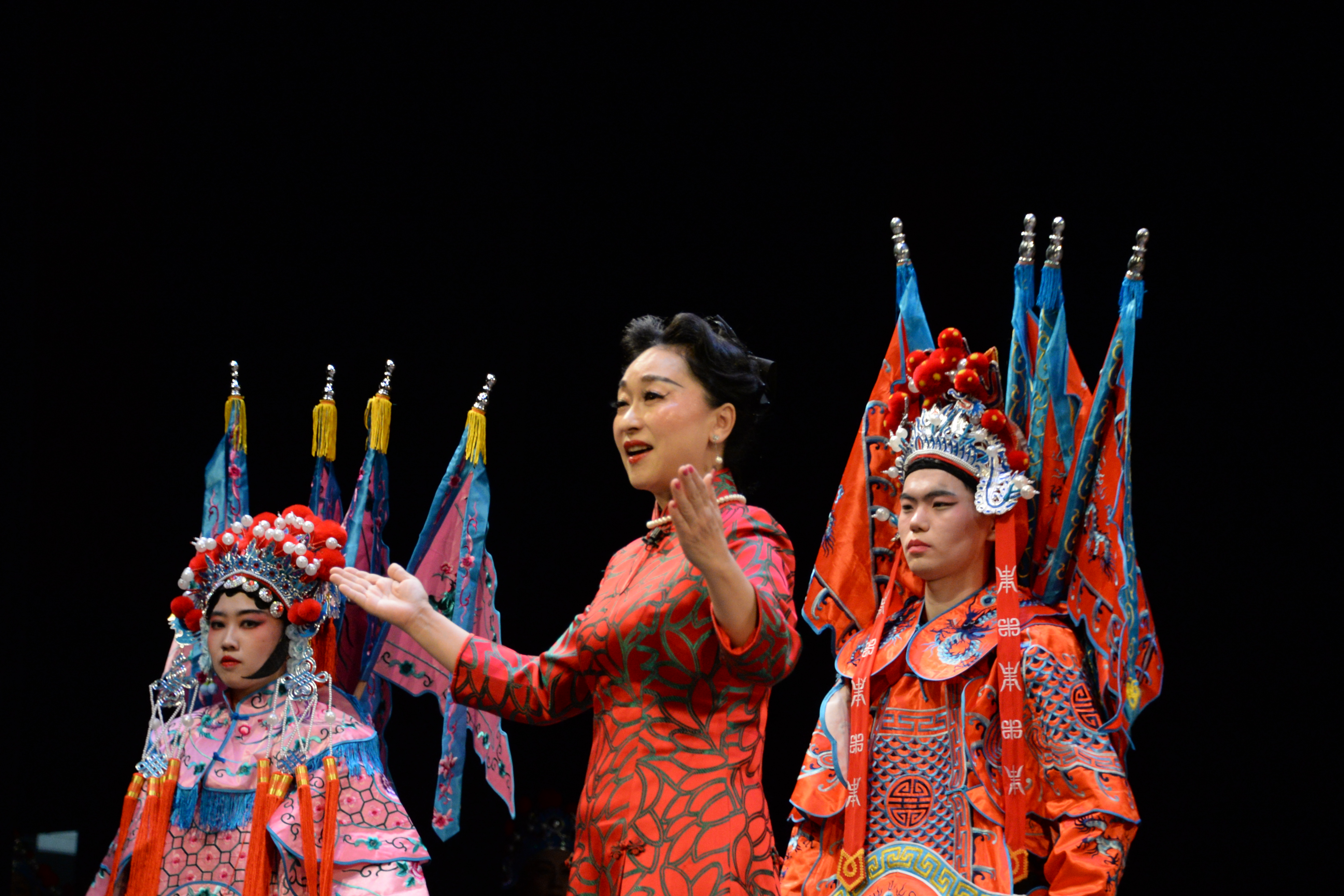 瑞邦金融2026“欢乐春节”海外戏曲春晚燃爆多伦多!