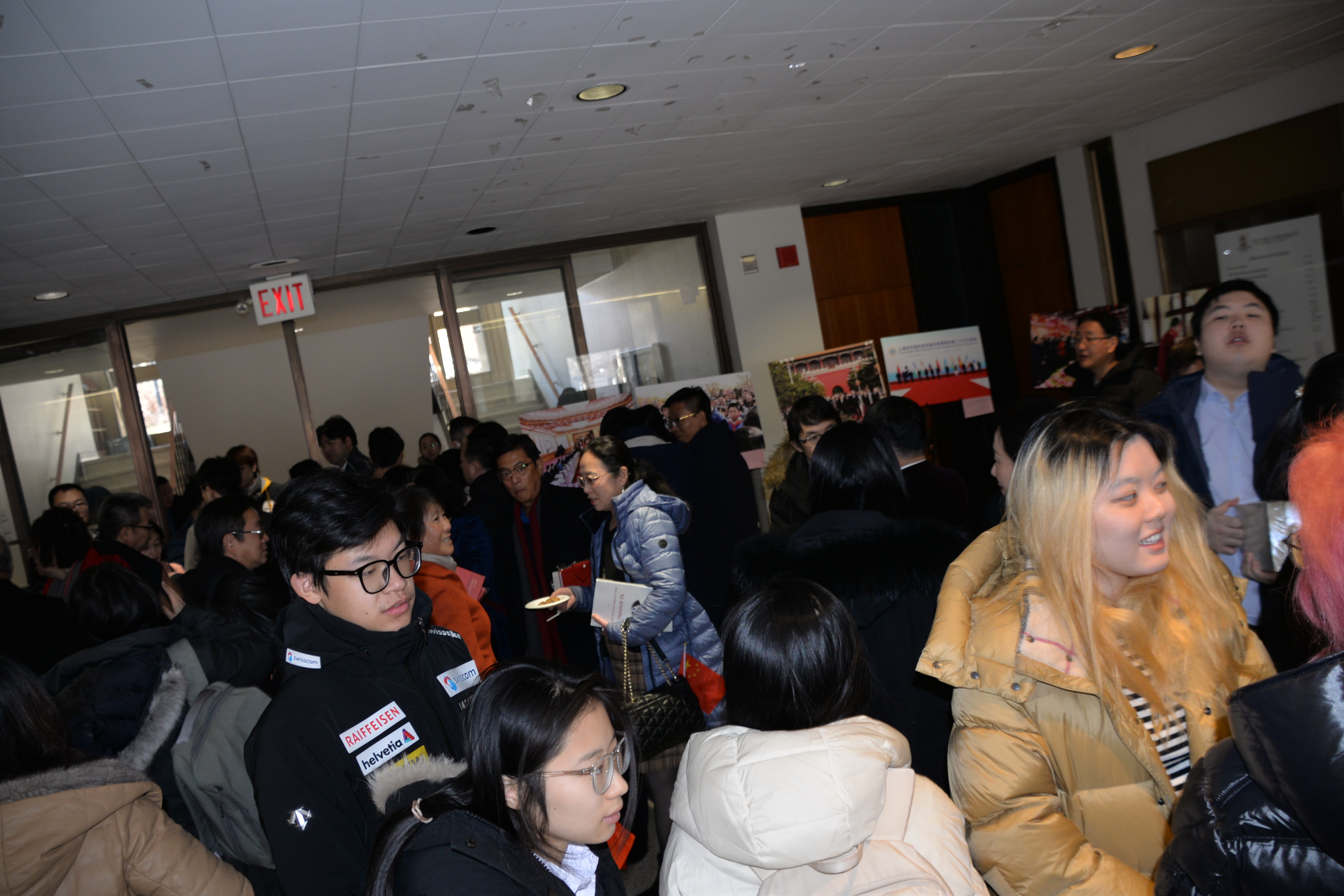 �й�פ���׶�����ݾٰ조������������ ���������й�����������