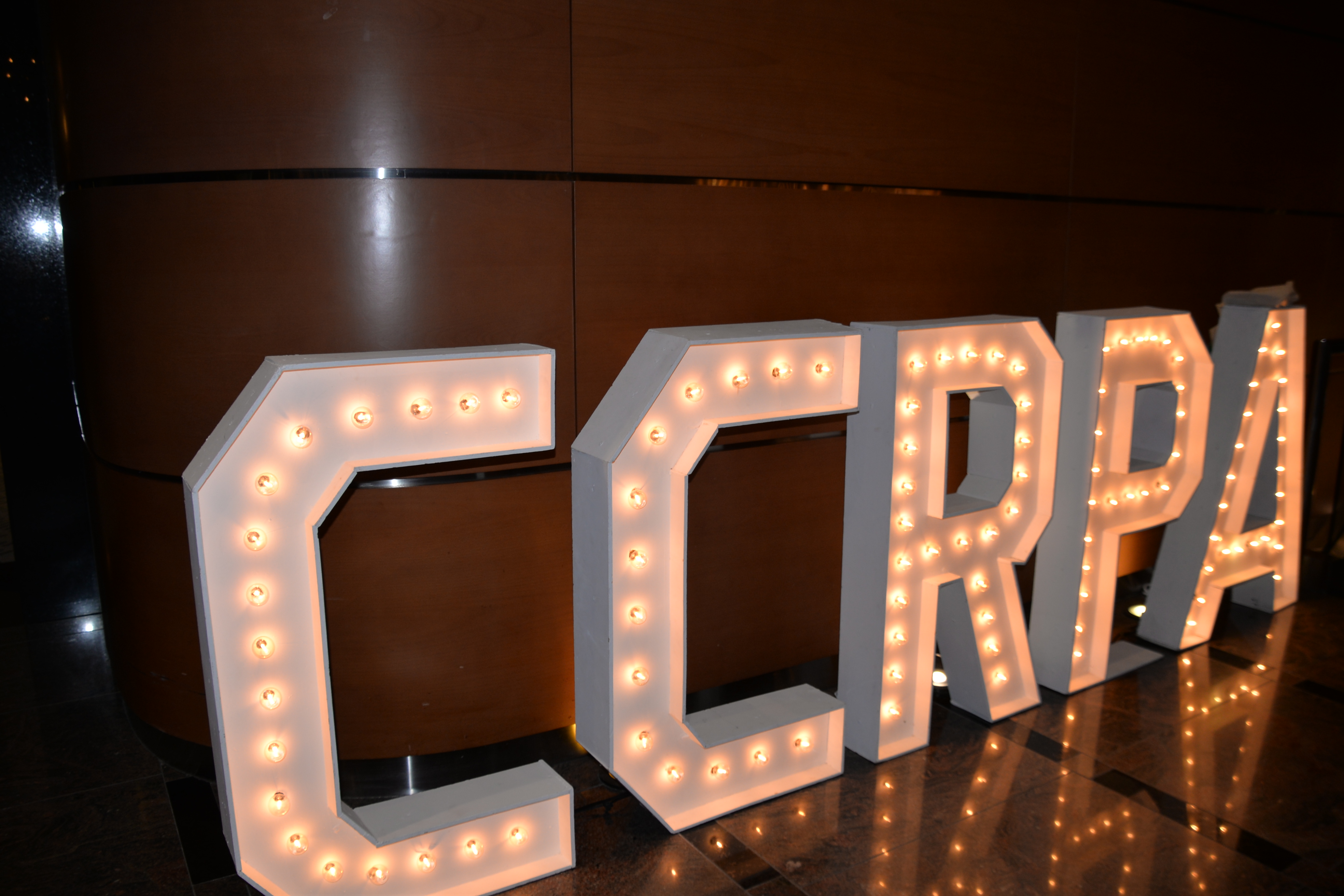 ����۳ң��������ɡ���CCRPA�ڶ�ʮ�������ư佱����Բ����Ļ