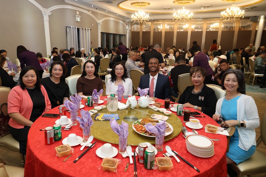 麦智谋争取连任士嘉堡北区市议员 不忘初心与使命 砥砺前行民心所