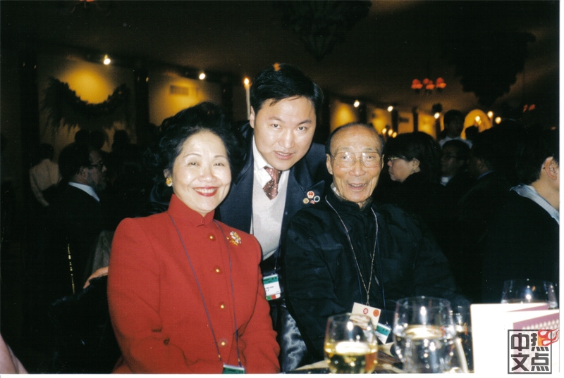加拿大香港社团联合会会长陆炳雄受邀出席 香港回归28周年庆典晚