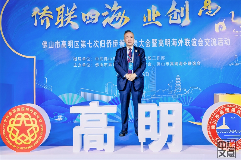 ½���۳�ϯ��ɽ�и��������߽�����Ⱦ���������������ϯ������