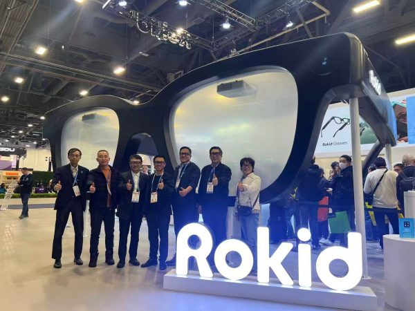 加中科技携手,Aiplora Inc.获得 Rokid 智能眼镜加拿大独家代理