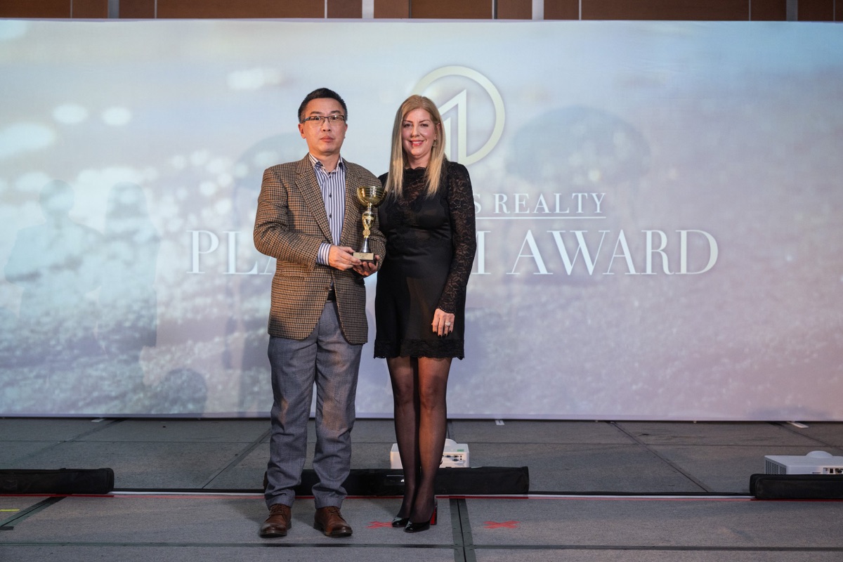 ��o���ŵ������������߰佱����¡�ؾ��У��������������ӽ�