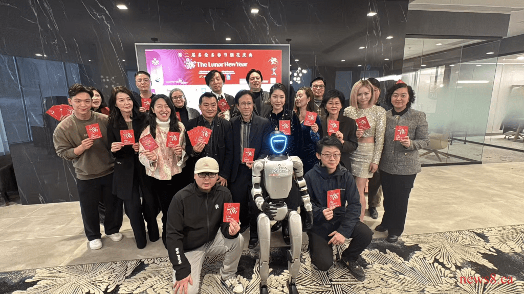 ���׶ഺ���̻����2��14-15���𺳿��� ����ζ�컨�塱�ع飡