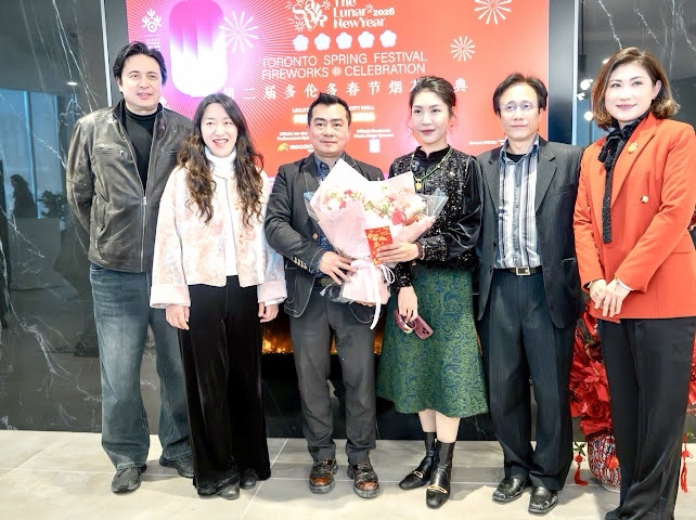 ���׶ഺ���̻����2��14-15���𺳿��� ����ζ�컨�塱�ع飡