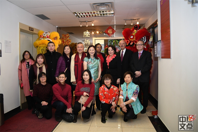 37载风雨同行马年再启新程-加雄集团总裁陆炳雄携全体员工恭贺新