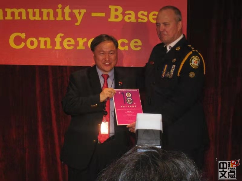 香港航空团荣誉少校陆炳雄三次获邀参与皮尔区警察局警察总长体验