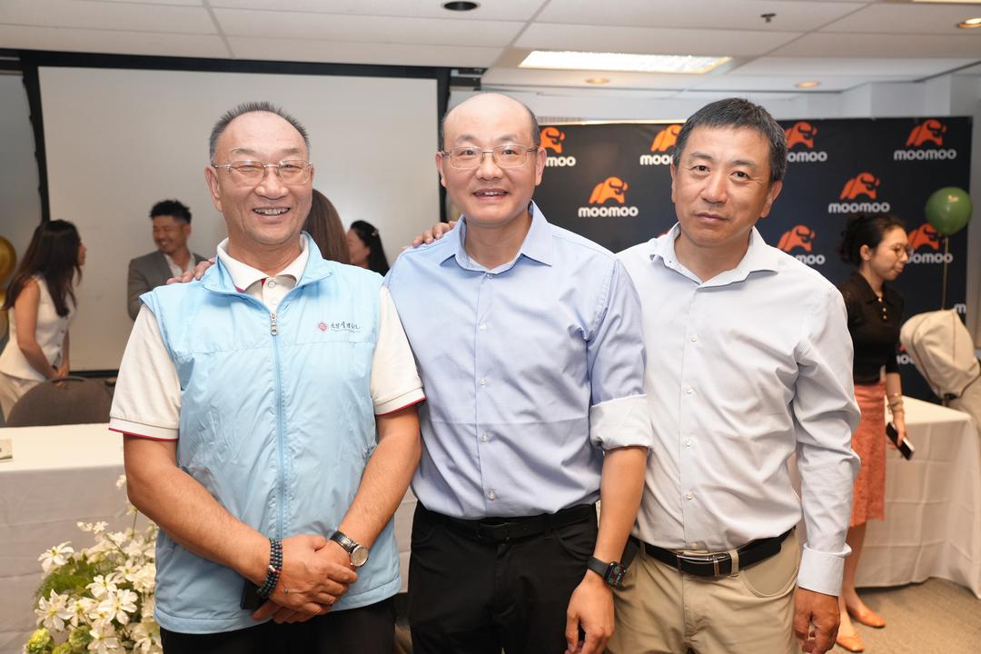 2026年湖大moomoo杯第13届加拿大高校高尔夫球赛新闻发布会圆满举