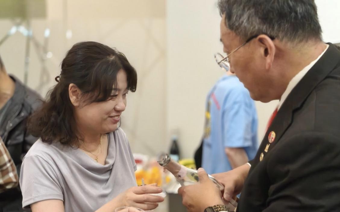 瑞邦倾情冠名第二届“花样年华”年会绽放巾帼芳华政商文艺界共襄