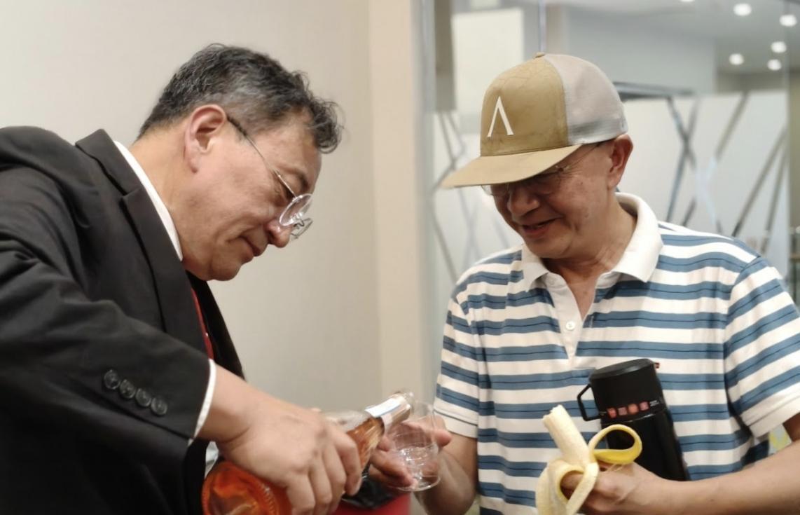 瑞邦倾情冠名第二届“花样年华”年会绽放巾帼芳华政商文艺界共襄