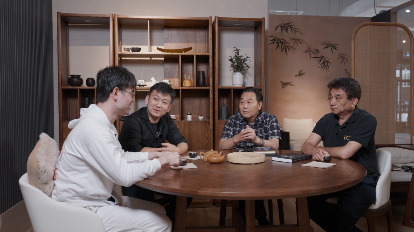 房东网2026夏季地产论坛暨“地产圆桌派”正式开启