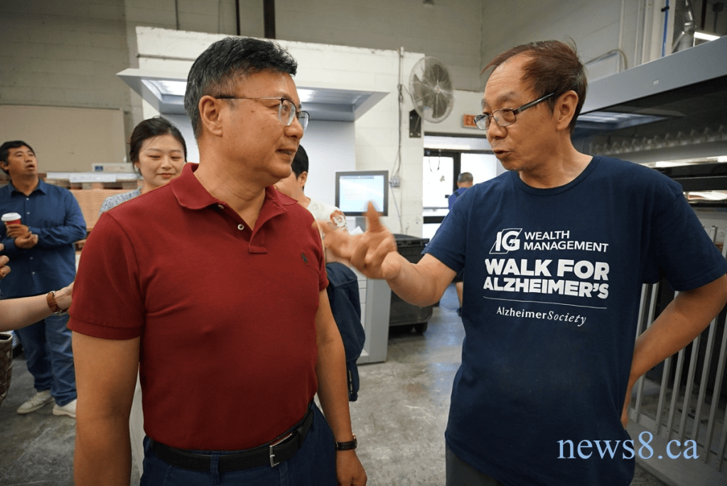 中华印务:从华人社区到主流市场 36载坚守与转型中商联企业参访第