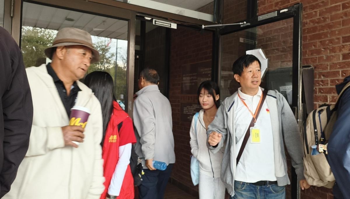 第三届加拿大高校杯掼蛋大赛圆满成功1