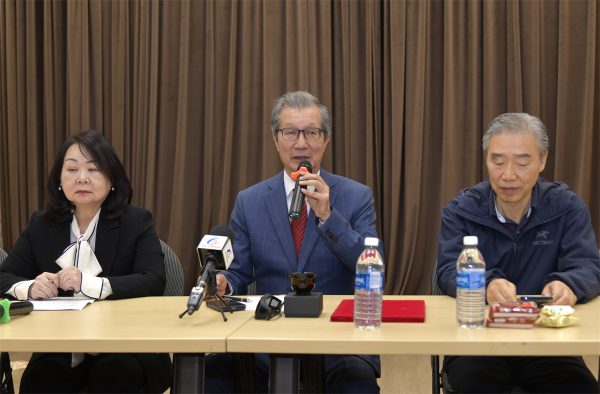 万锦市副市长陈国治率团访问武汉成果丰硕!